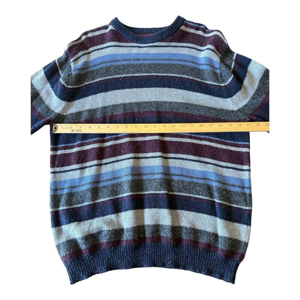 Vintage Oleg Cassini Wool Blend Pullover Mens L
Striped Sweater Crew - Picture 5 of 8